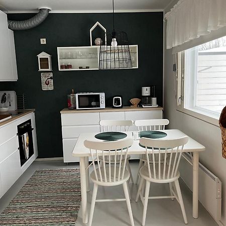 Kolin Pikkukolo - Saunallinen Studiohuoneisto Kolinkylä Exteriör bild