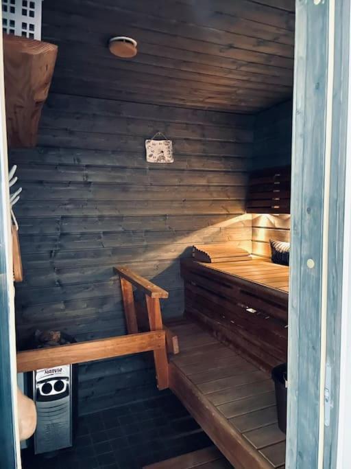 Kolin Pikkukolo - Saunallinen Studiohuoneisto Kolinkylä Exteriör bild